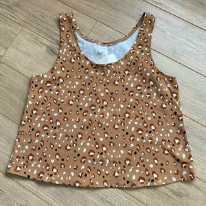 Bamboo cropped leopard tank